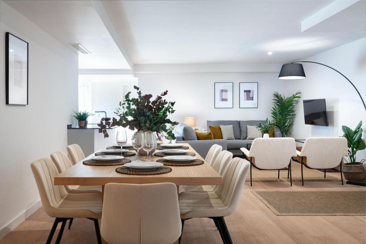 Magno Apartments Castelar Seville Luaran gambar